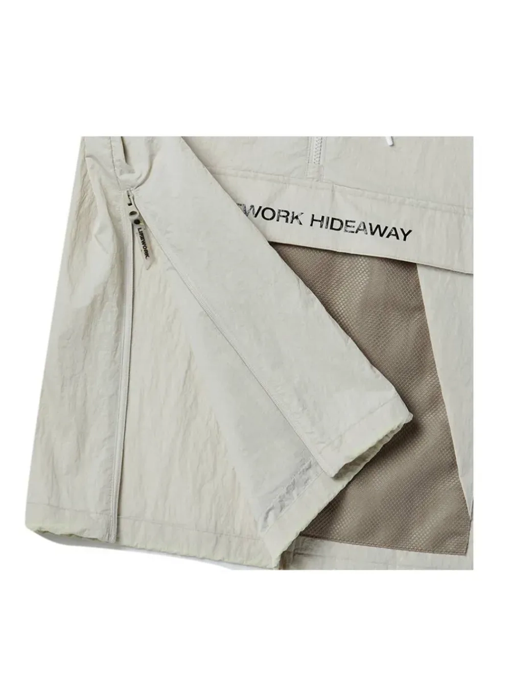 Куртка анорак нейлоновая с коротким рукавом и капюшоном