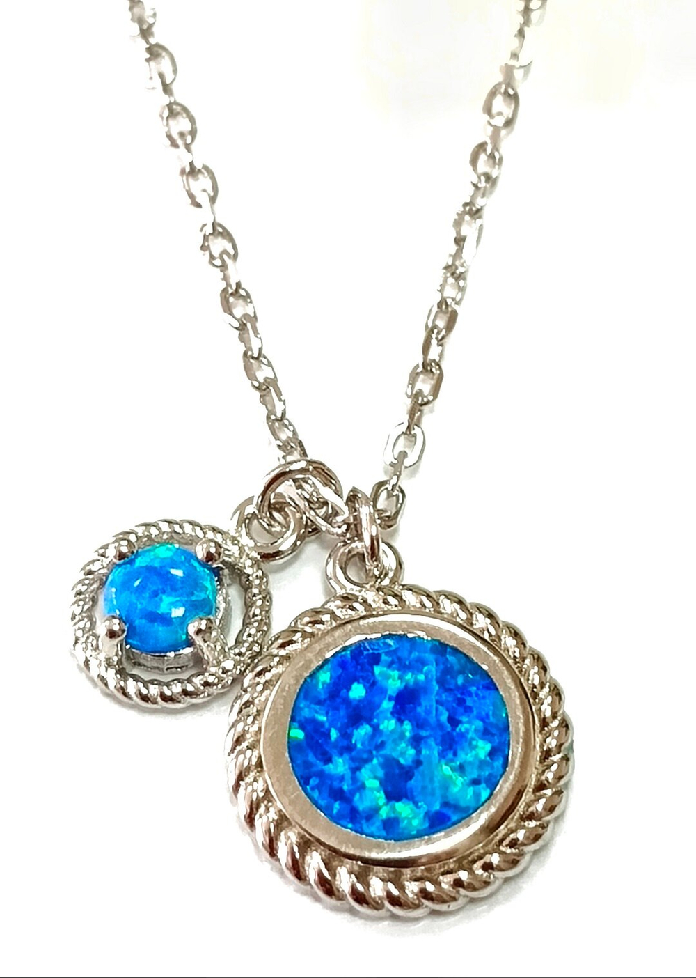 Колье из серебра с подвесками Эстерелла