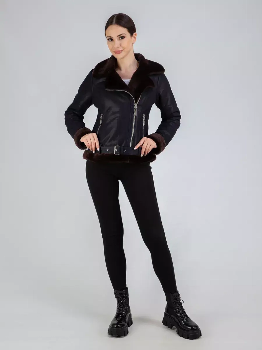 Дубленка зимняя короткая