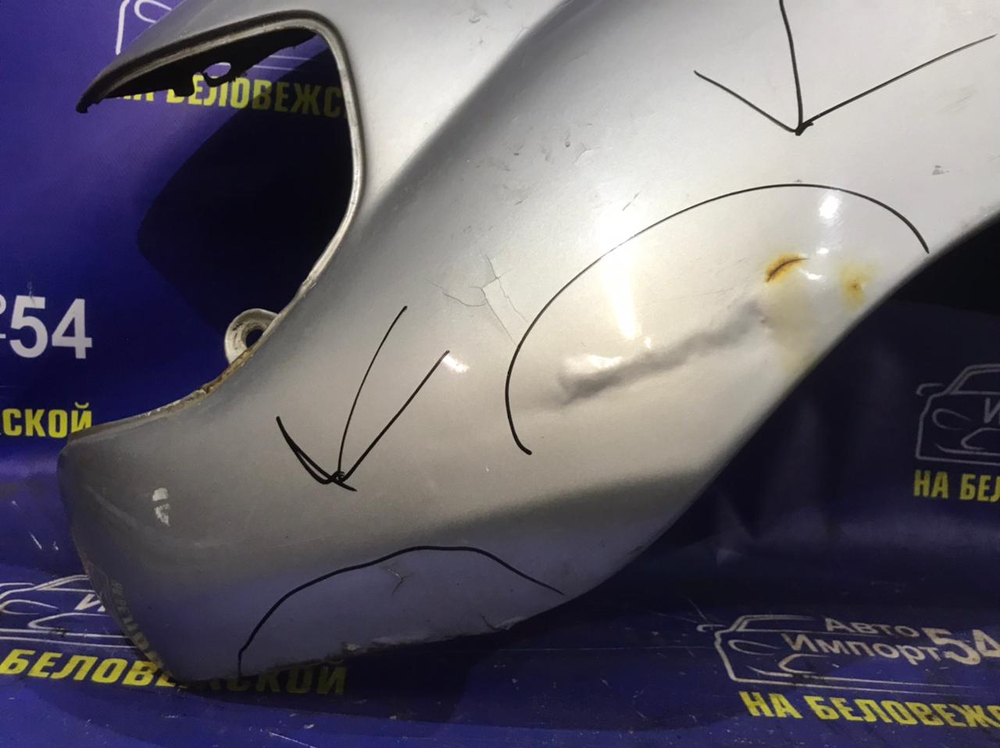 Крыло переднее левое TOYOTA LAND CRUISER 1990