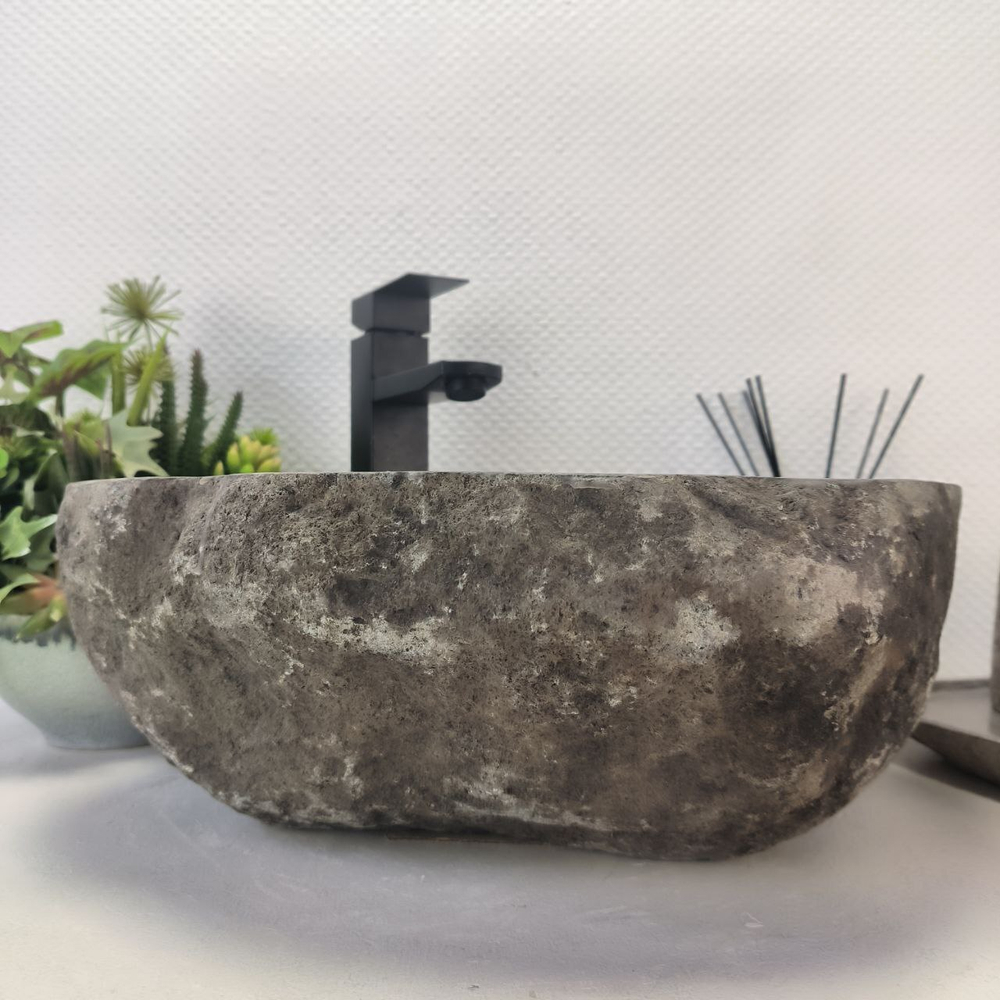 Раковина из речного камня RS63687 (42*37*16) 0122