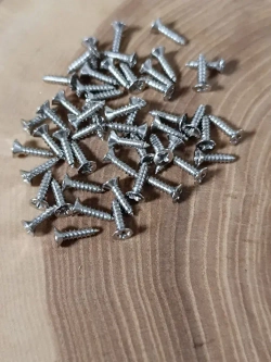 Набор саморезов 2 x 8 мм 50 шт.