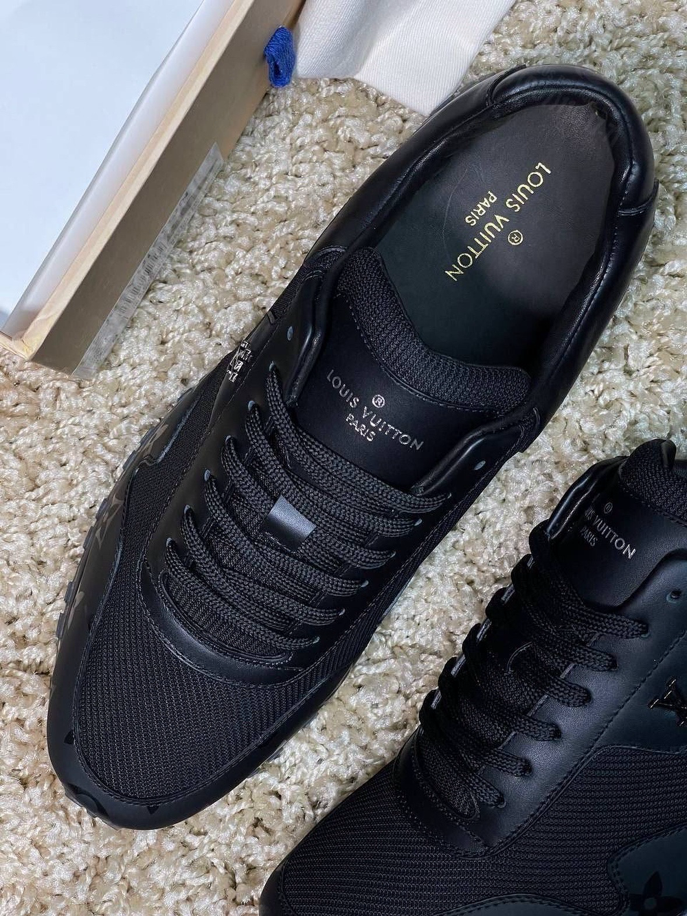 Кроссовки Louis Vuitton Run Away