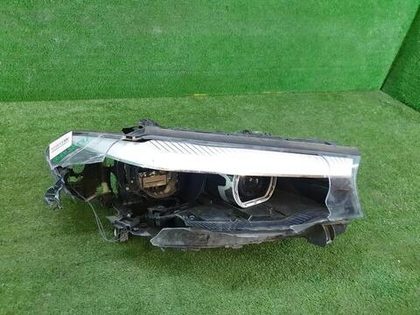 Битая Фара правая BMW 5er G30 (2017-2020) LED