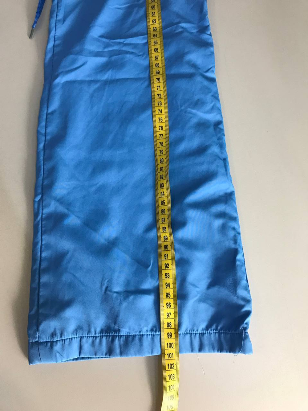 Костюм спортивный, визуально на 46 размер