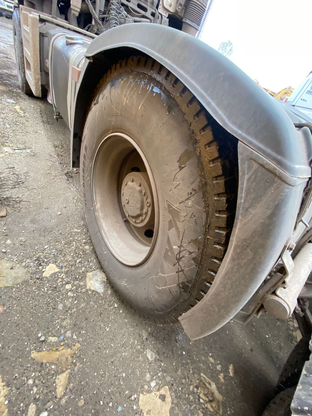 КамАЗ 65206 6x4 Седельный тягач 65206-T5 (Дизельный, 12,0 л, 428 л.с., МТ)