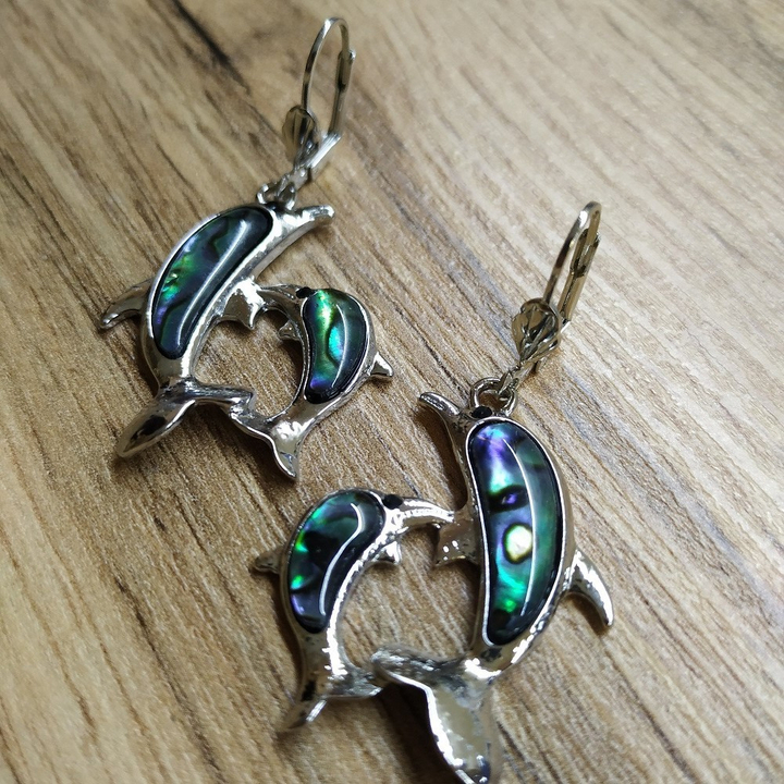 Серьги Дельфины из перламутра гелиотис, 30x35 мм