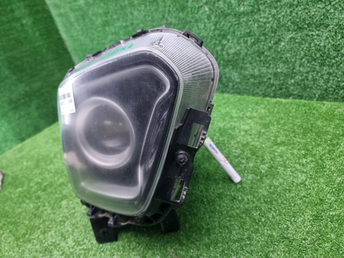 Фара правая Kia Soul 3 SK (2019-2022) галоген