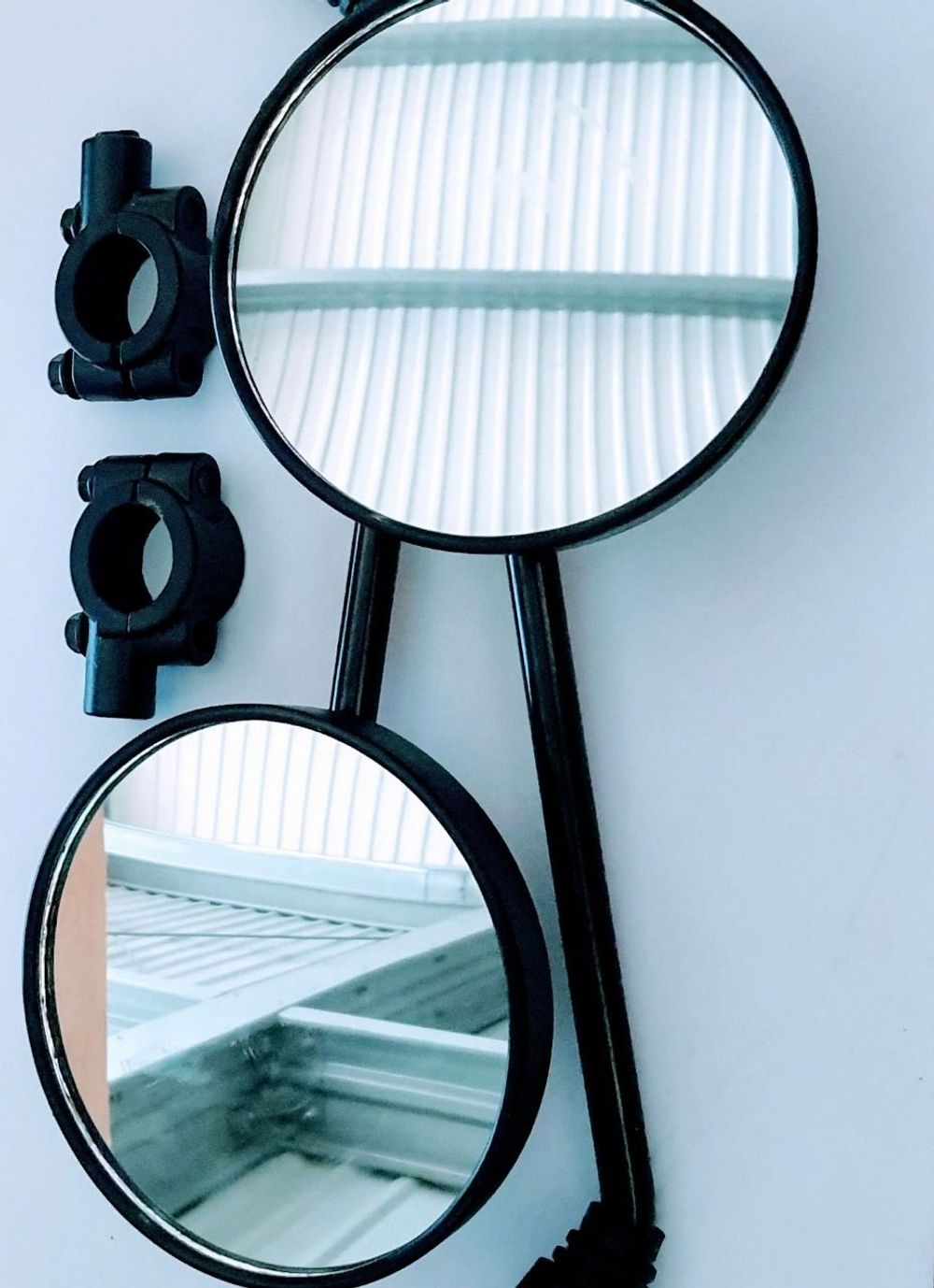 Комплект зеркал с креплениями фото №1