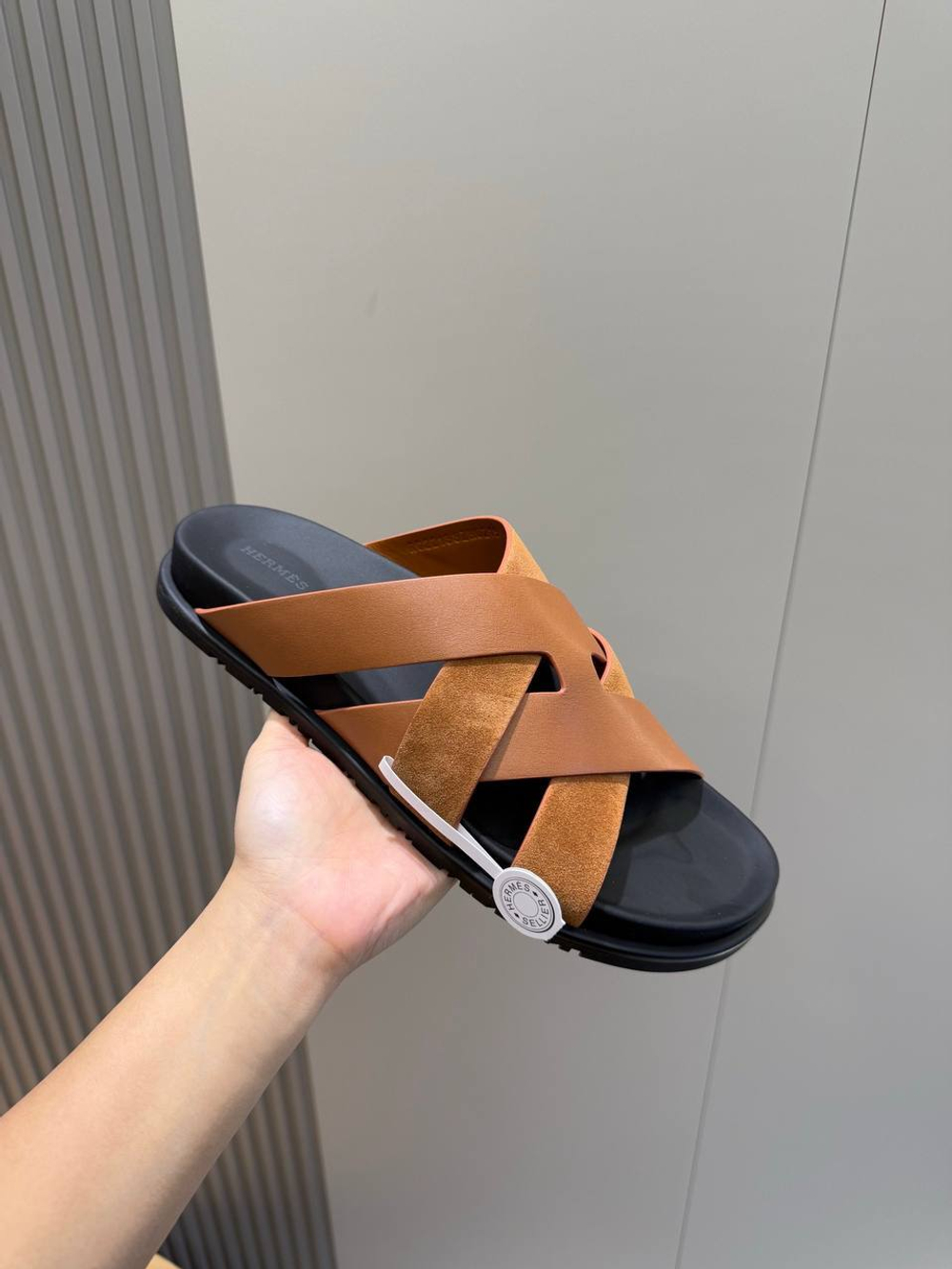 Шлёпанцы Hermes