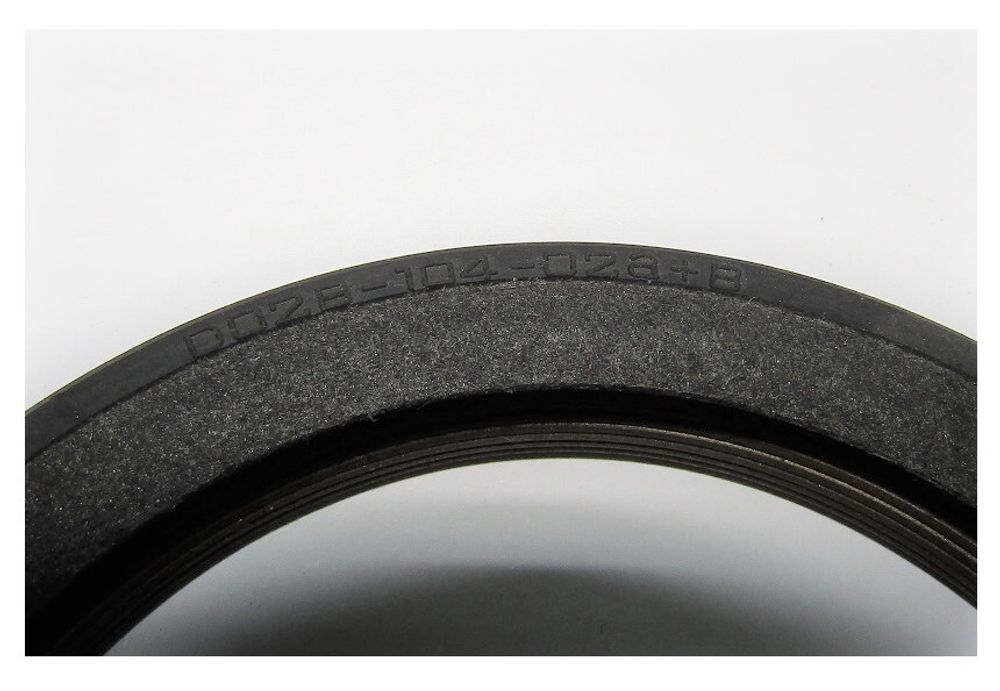 Сальник (93х76 х10) вала коленчатого передний SDEC SC9D340D2/Crankshaft front seal .D02B-104-02A+B