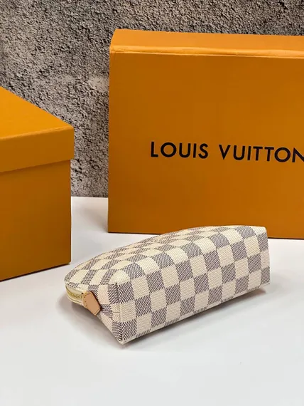 Косметичка Louis Vuitton Cosmetic Pouch Pm серый