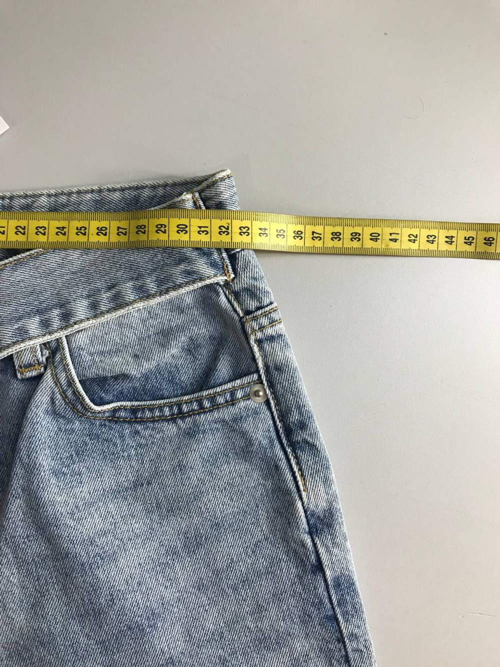 Джинсы Amour актуально цвета, маркировка М, визуально 46 размер