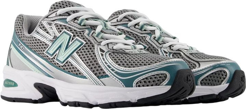 Кроссовки New Balance 740 зеленый
