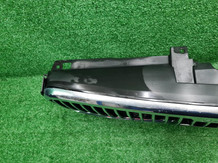 Решетка радиатора Mercedes GLS X167 19-23 Maybach