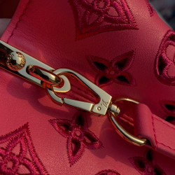 Louis Vuitton Capucines BB