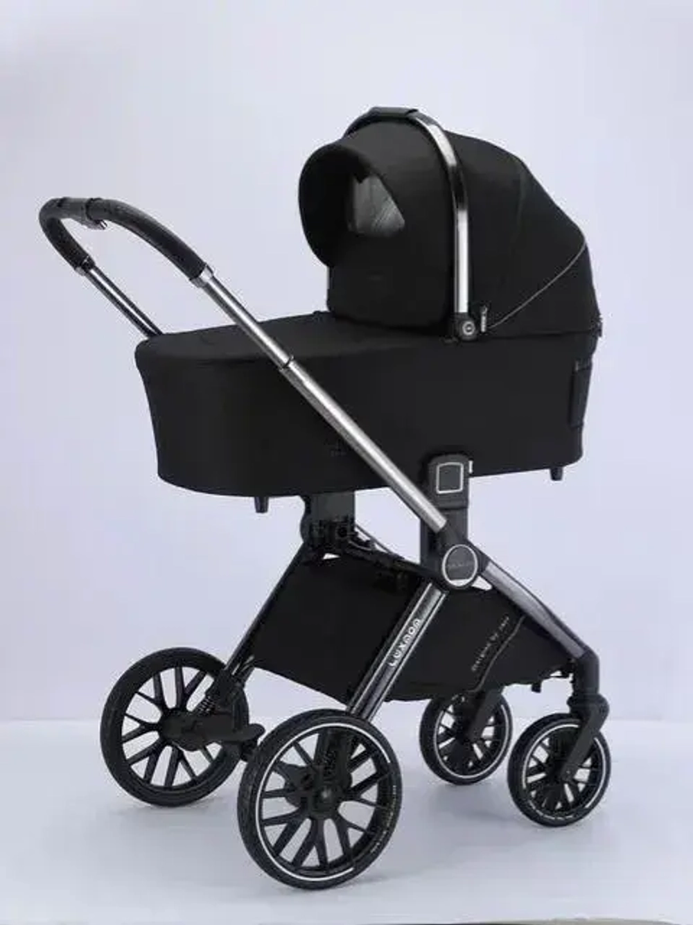 Детская коляска Luxmom 888 3в1 (черный)