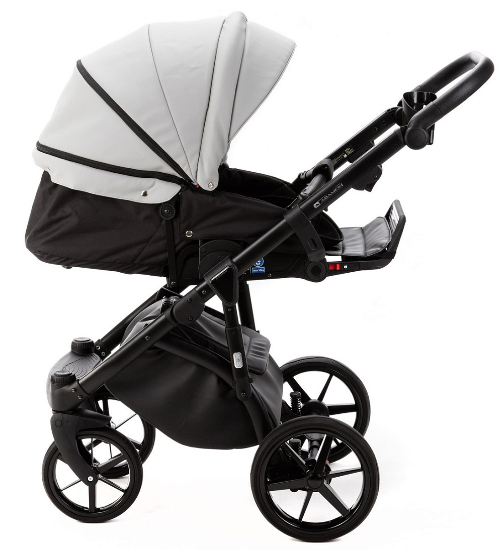 Детская коляска Adamex Nola Deluxe 3 в 1 N-SD107 (СВ.СЕР.КОЖА + ЧЕРН.КОЖА)