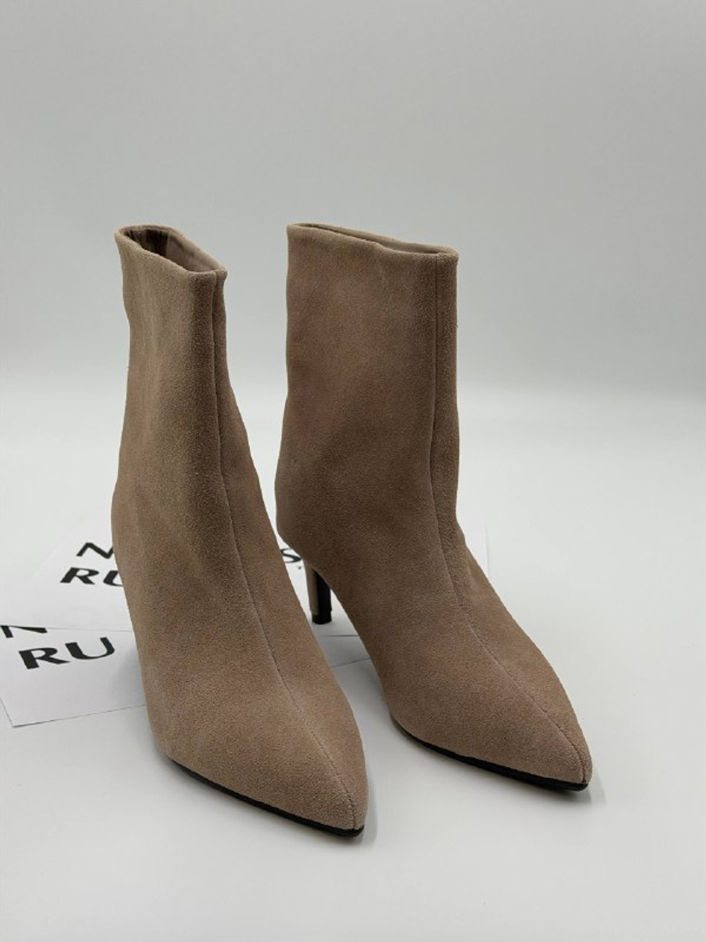 Ботильоны женские натуральная кожа артикул 8073-3 цвет "бежевый"