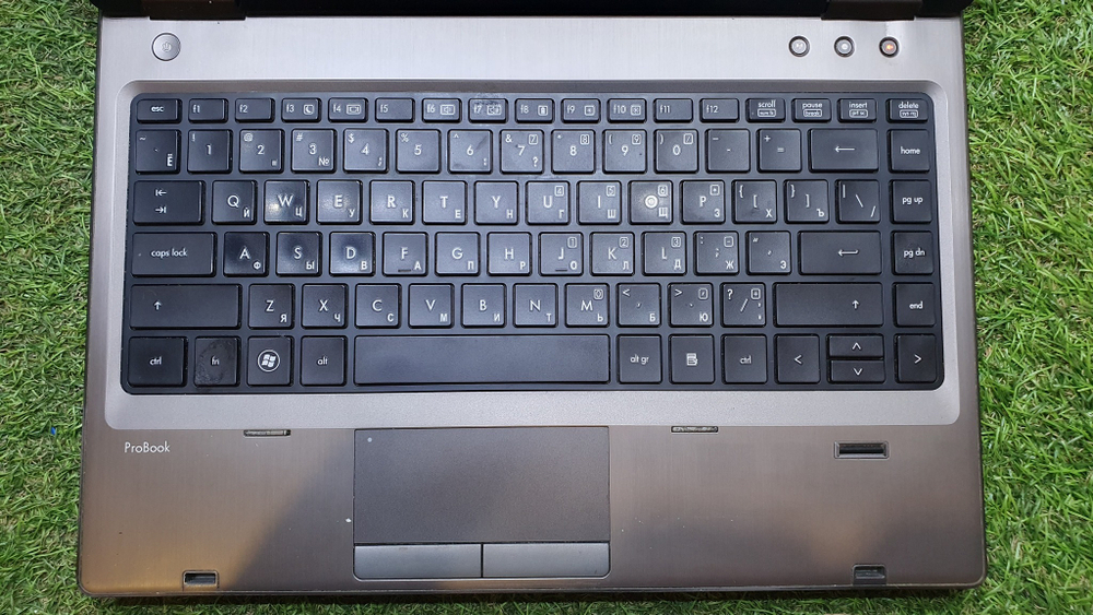 Ноутбук HP i5/10Gb