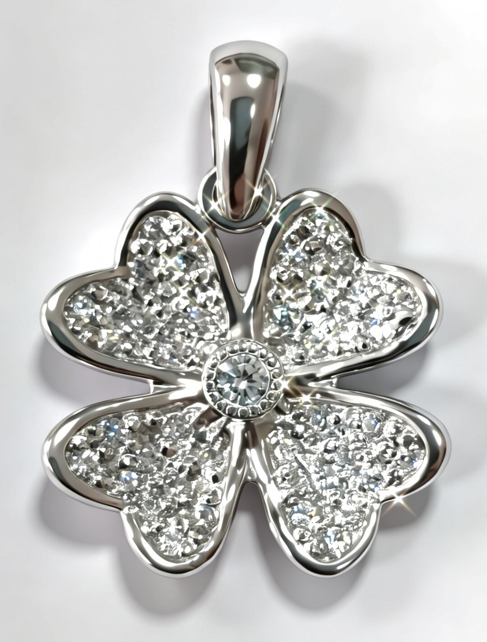 Ювелирная подвеска из серебра 925 пробы с фианитами