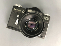 Zenit-E Moskva 80 + Helios-44-2