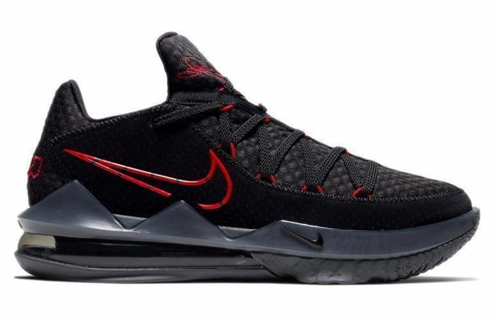 Кроссовки Nike Lebron 17