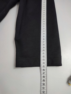 Платье лаконичного дизайна 42/44 размер