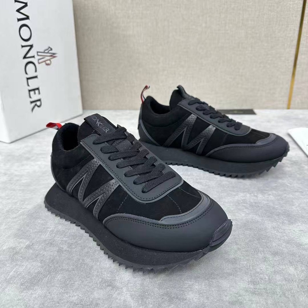 Кроссовки Moncler