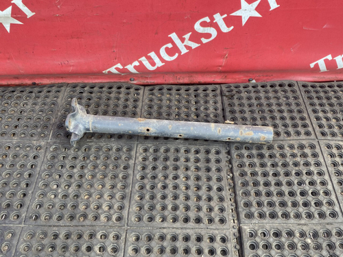 Кронштейн крыла заднего