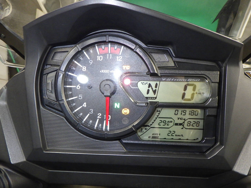 Suzuki V-Strom DL650XTA 051947