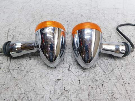 поворотники задние Suzuki Boulevard 400 VK55