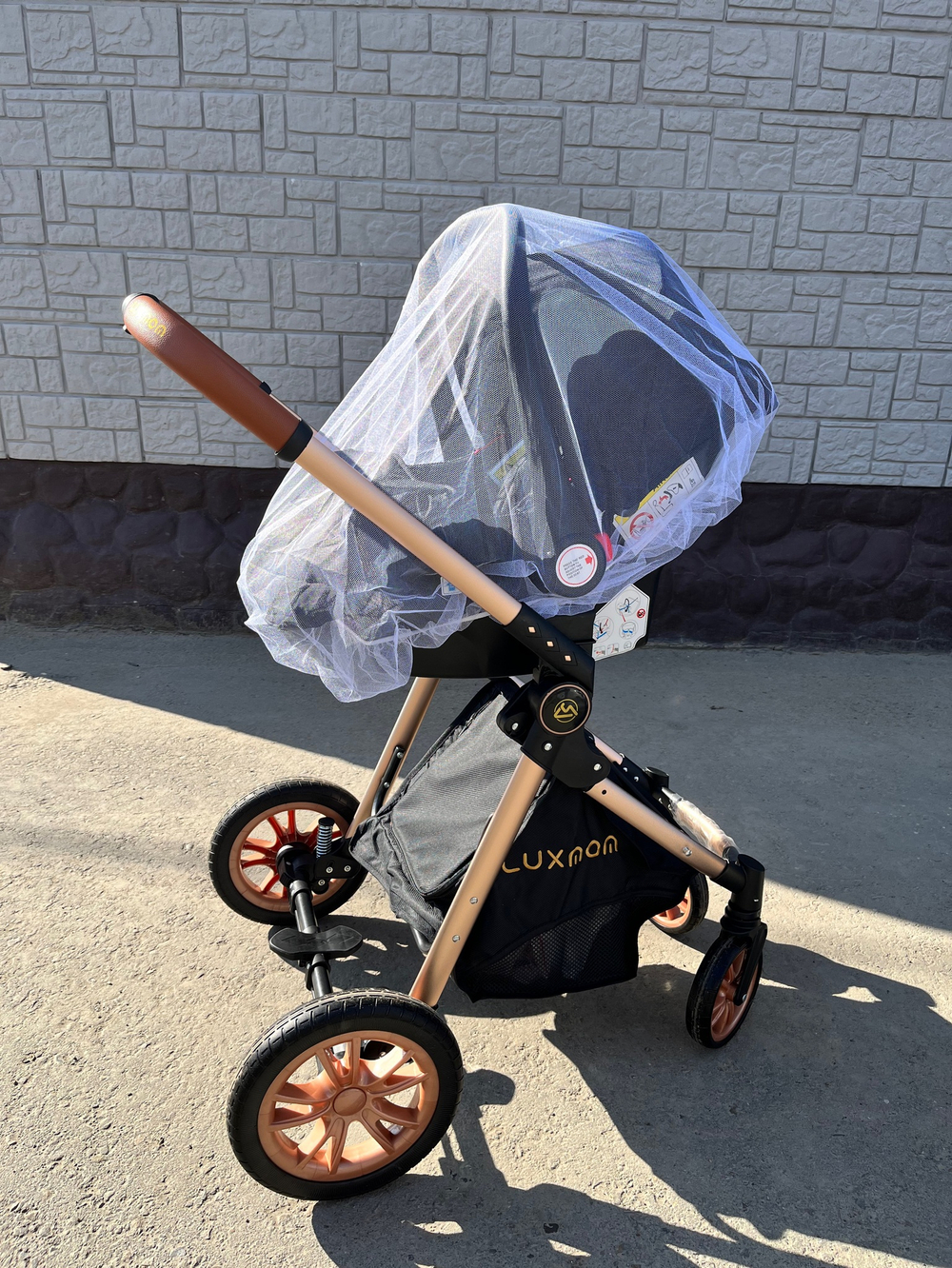 Коляска-трансформер 3в1 Luxmom V9 Черный текстиль