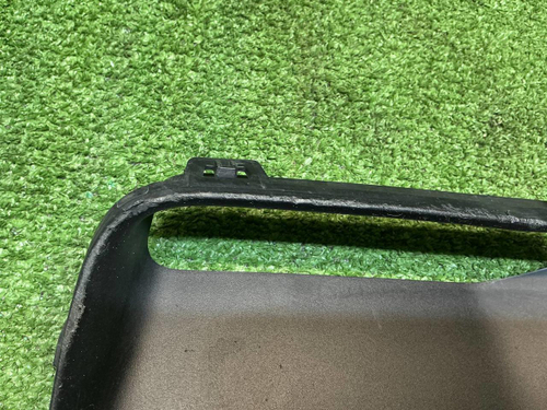 Накладка бампера правая Mini Countryman F60 20-23