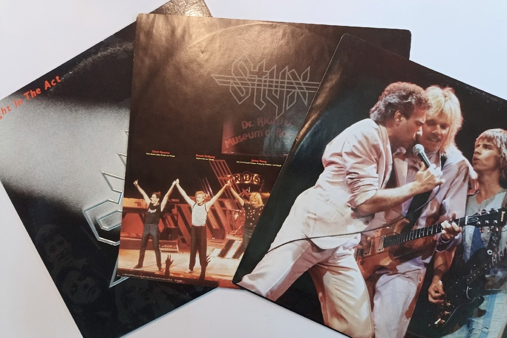 Винтажная виниловая пластинка Styx Caught In The Act Live 2LP (US 1984)