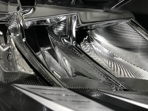 Битая Фара правая Geely Coolray (2023-н.в.) LED