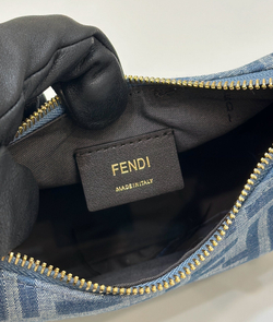 Fendi Fendigraphy Mini 20 cm