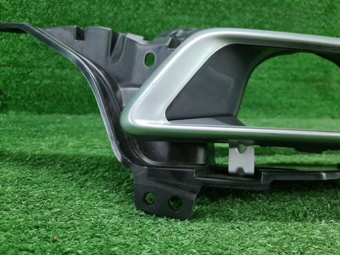 Насадка глушителя левая BMW X5 G05 (2018-2023)