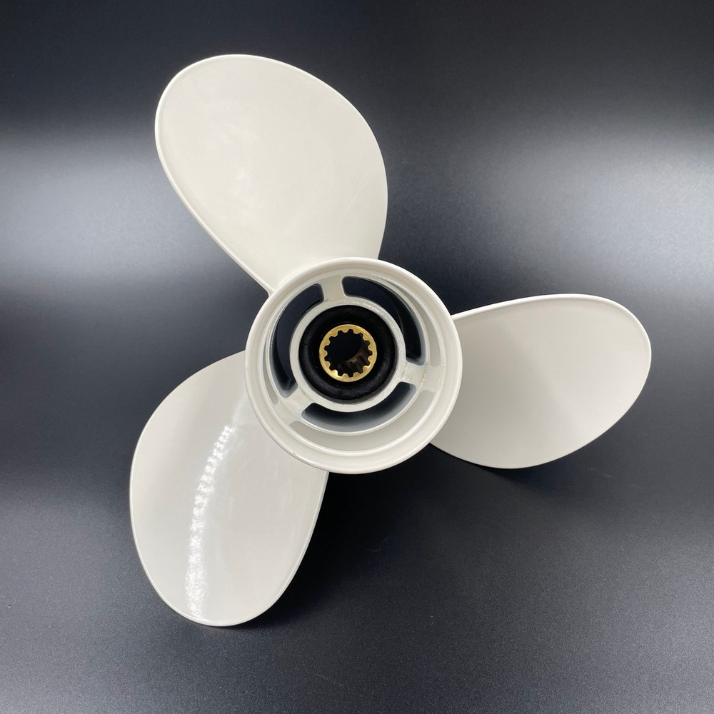 Гребной винт Yamaha 40-55, F30-60 Sema (3x11 1/8x16) (Polastorm)