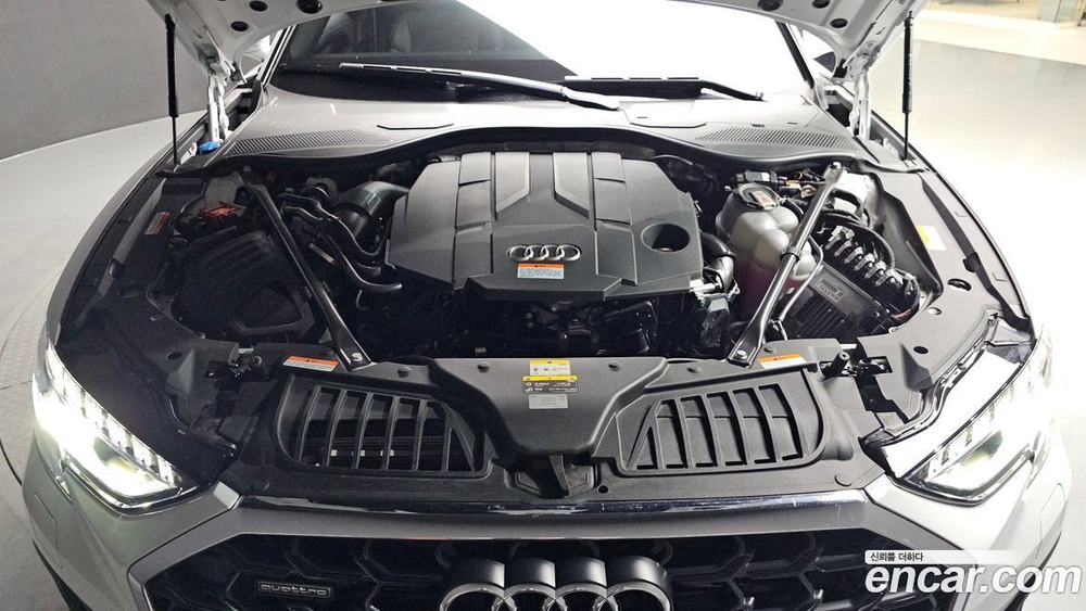 Audi A8 (D5) 50 TDI Quattro Premium (05.2023)