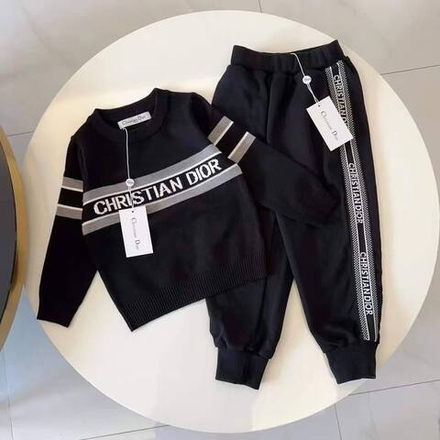 Костюм Dior