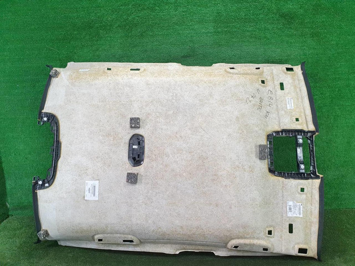 Обшивка потолка BMW 3er G20 (2018-н.в.)