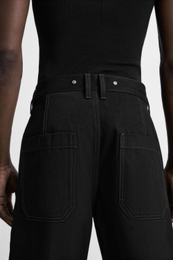 ZARA ДЖИНСОВЫЕ ШОРТЫ-БЕРМУДЫ BAGGY FIT С ОТСТРОЧКОЙ, ЧЕРНЫЙ