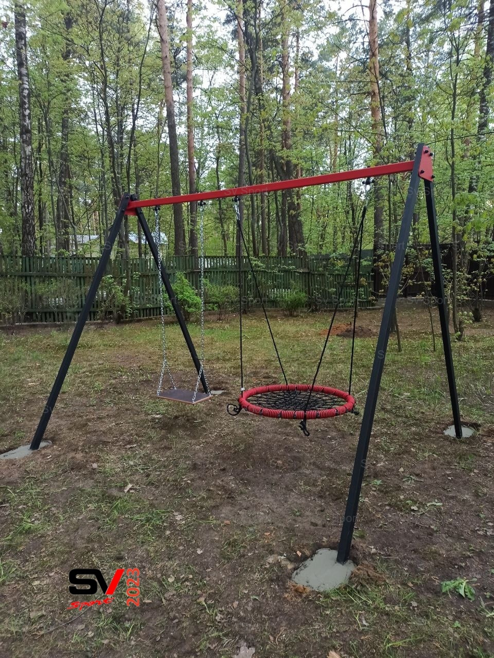Монтаж уличных качелей Sv Sport