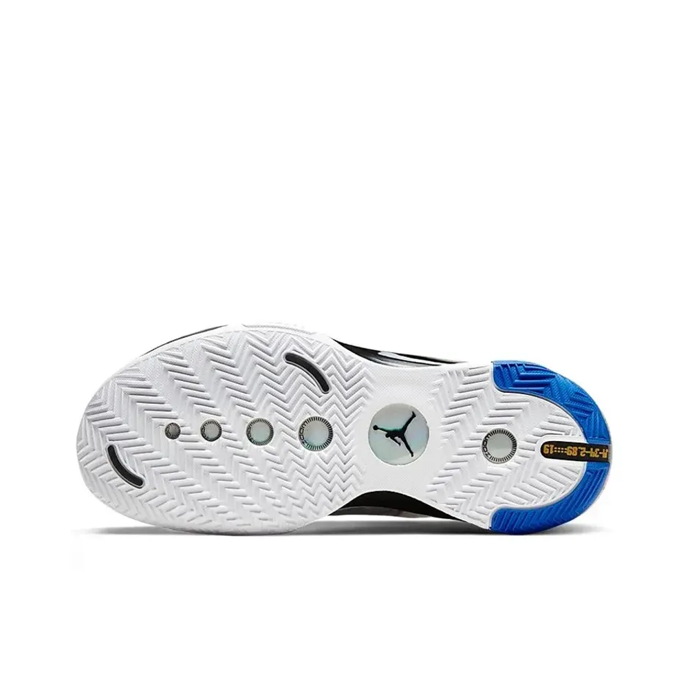 Мужские кроссовки Air Jordan XXXIV Low Print 'Black' CZ7745-008