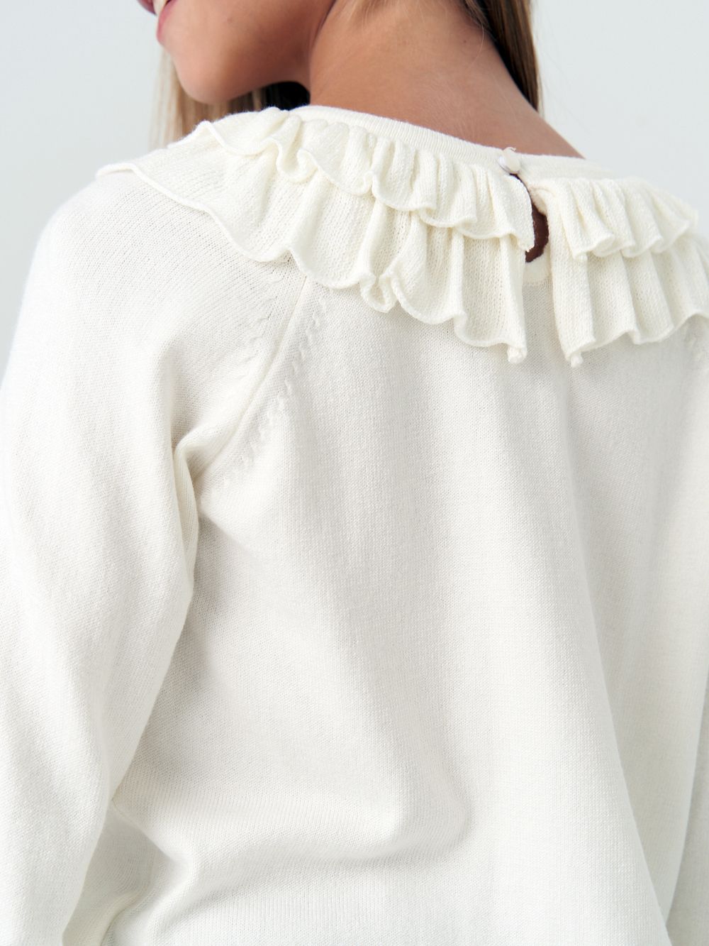 Джемпер школьный для девочки AT997  молочный