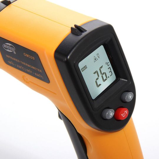 Термометр инфракрасный GM-320, пирометр