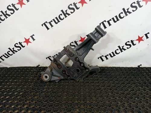 Кронштейн рессоры передней левый 2018г.