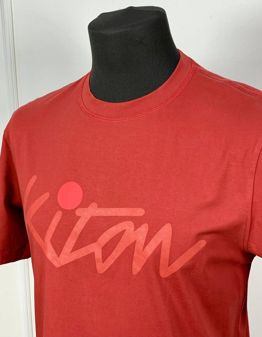 Футболка Kiton