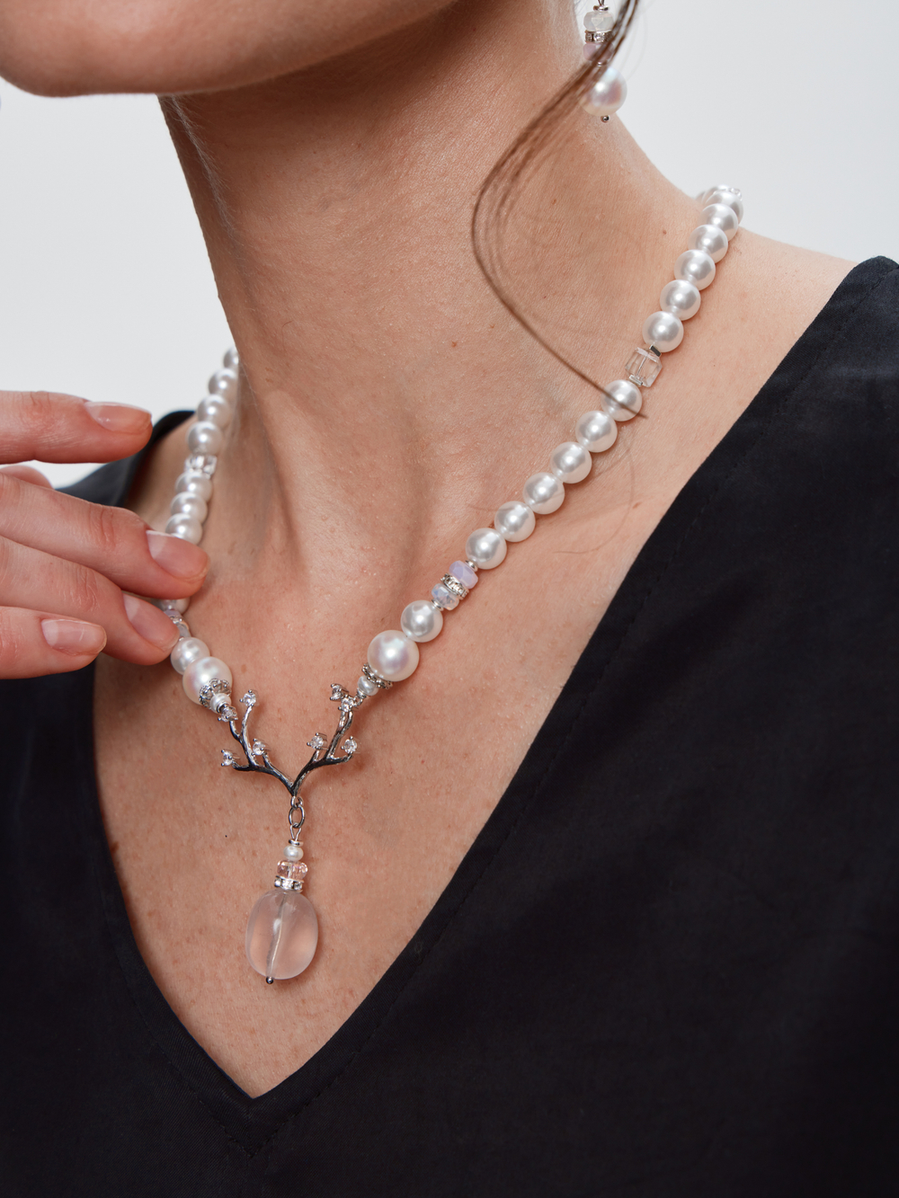 91004270 Колье Selena Pearls